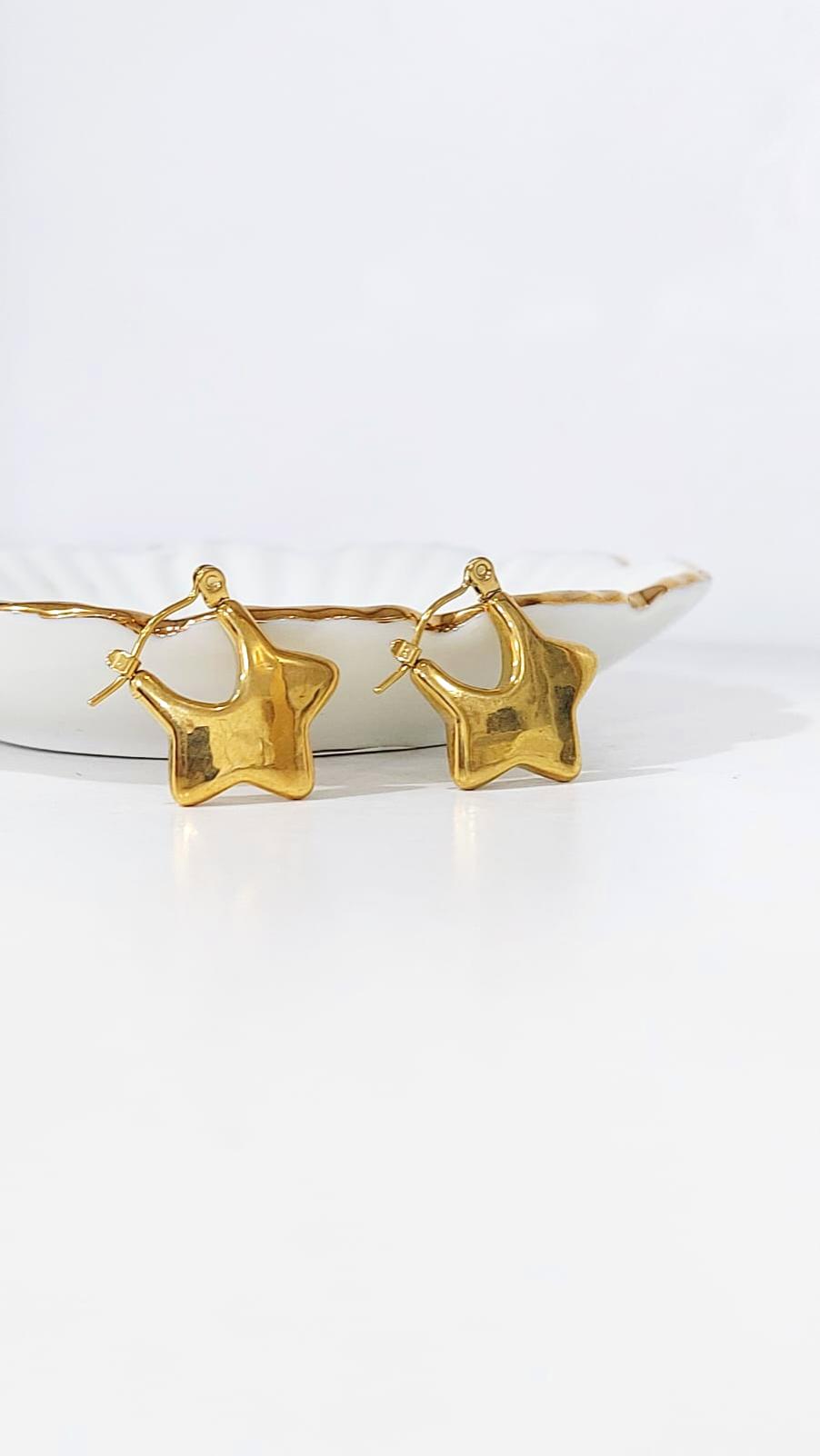ARETES DE ESTRELLA DORADA - Image 3