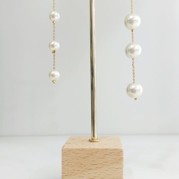 ARETES STUD PERLAS Y CADENAS