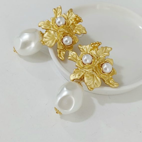 ARETES STUD FLOR CON PERLA COLGANTE GRANDE