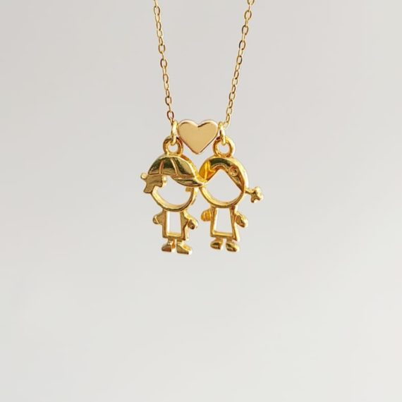 COLLAR DIJE DE NIÑOS CON CORAZÓN