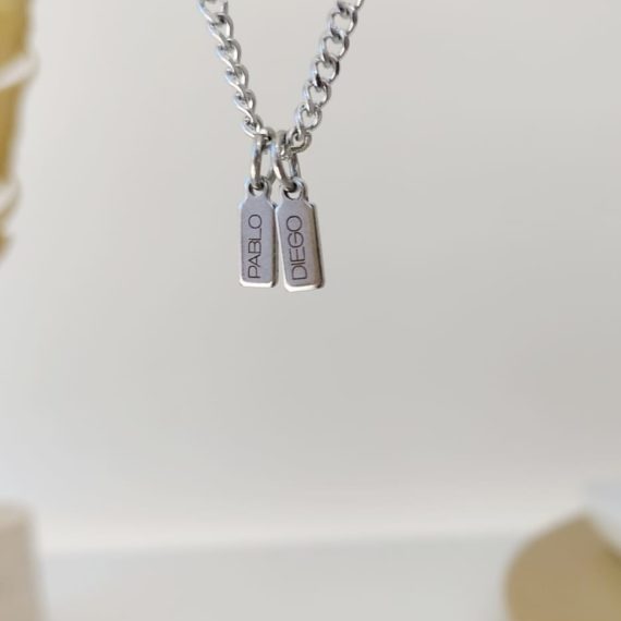 COLLAR MINI PLACAS RECTANGULARES PERSONALIZADA