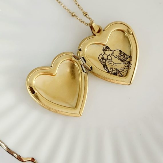 COLLAR RELICARIO GRABADO