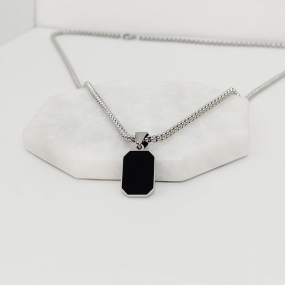 COLLAR DIJE NEGRO PLATA