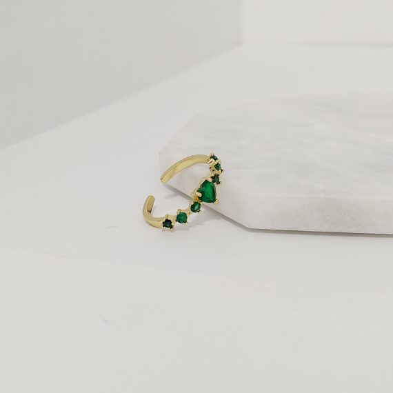 ANILLO CORAZÓN VERDE CON PIEDRAS