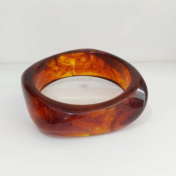 PULSERA ACRILICO CAREY