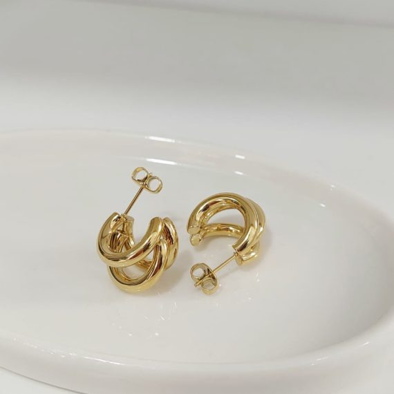 ARETES STUD TRIPLES DORADO