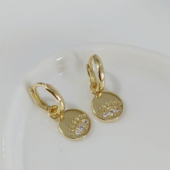 ARETES HOOPS CON OJO COLGANTE