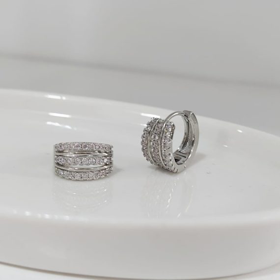 ARETES HOOPS TRIPLE LINEA ZIRCONIA