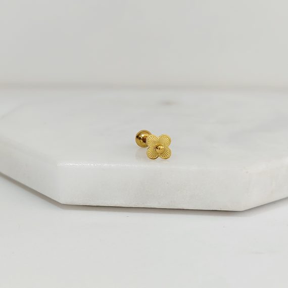 PIERCING STUD ACERO TREBOL