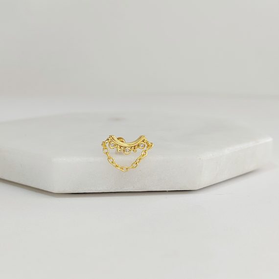 PIERCING CORONA CON CADENITA