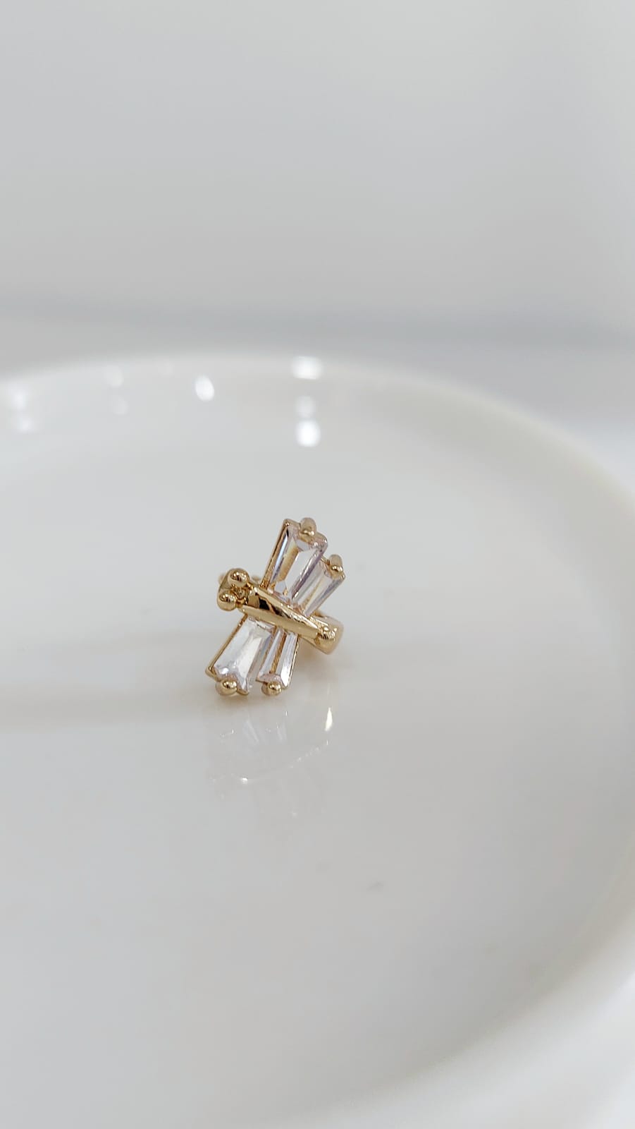 PIERCING HUGGIE MARIPOSA CRISTAL - Image 2