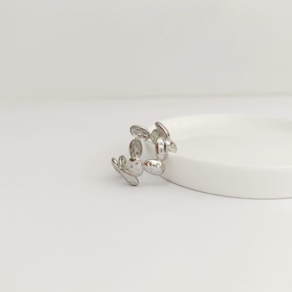 ANILLO IRREGULAR PLATA
