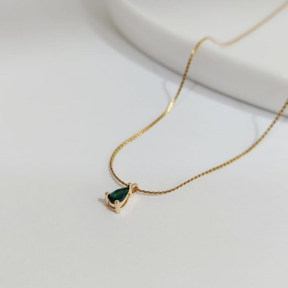 COLLAR GOTITA VERDE DORADO