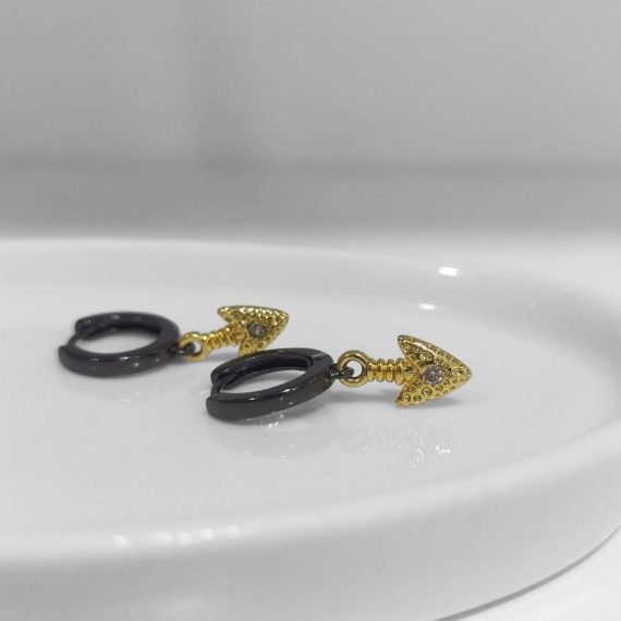 ARETES HOOPS CON FLECHA