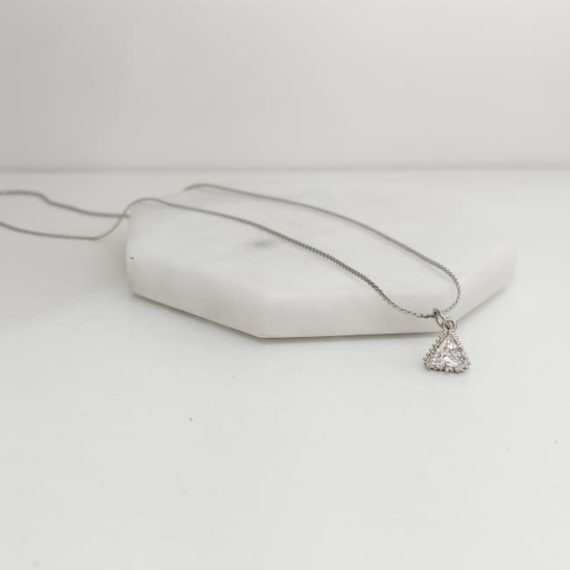 COLLAR CHOKER DE MARIPOSAS DORADO