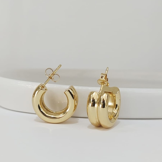 ARETES STUD MEDIA HOOP DOBLE