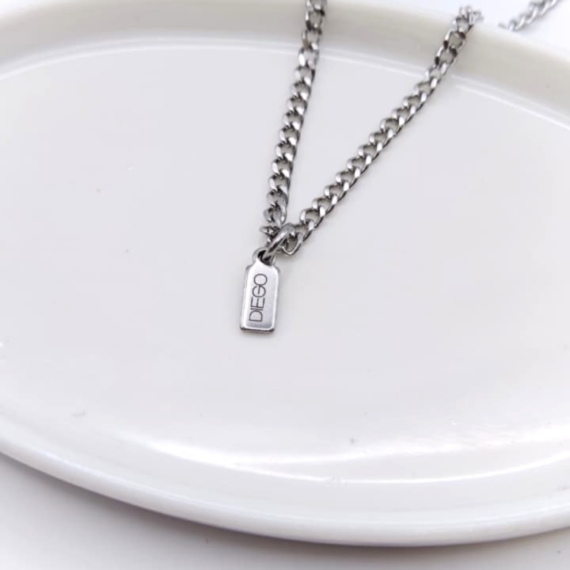 COLLAR MINI PLACAS RECTANGULARES PERSONALIZADA