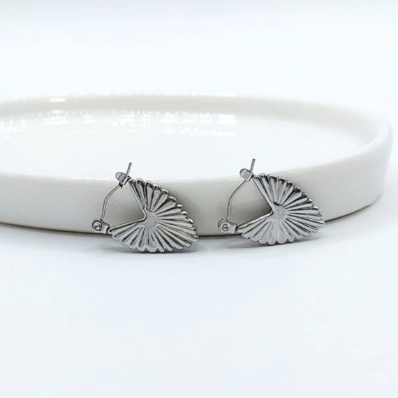 ARETES HOOPS TRIANGULARES