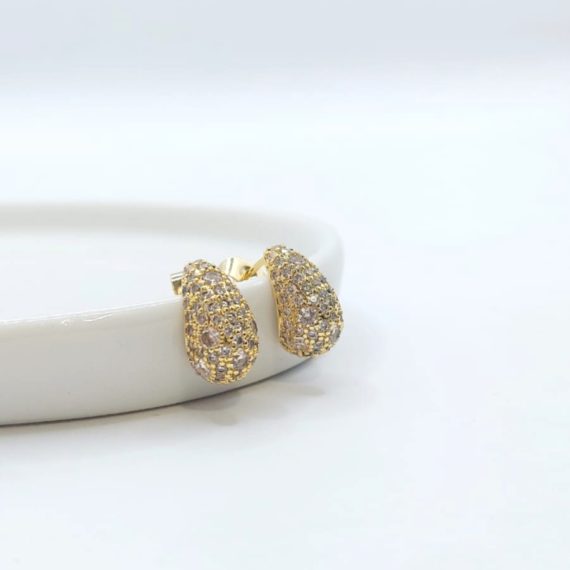 ARETES STUD MEDIA GOTA ZIRCONIA