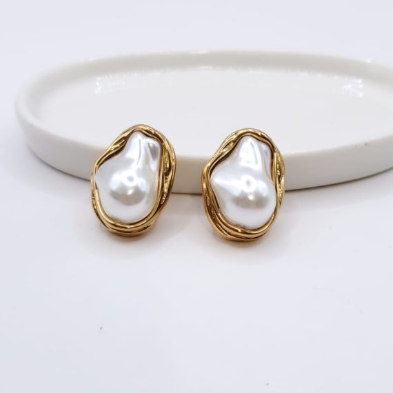 ARETES STUD PERLA BARROCA
